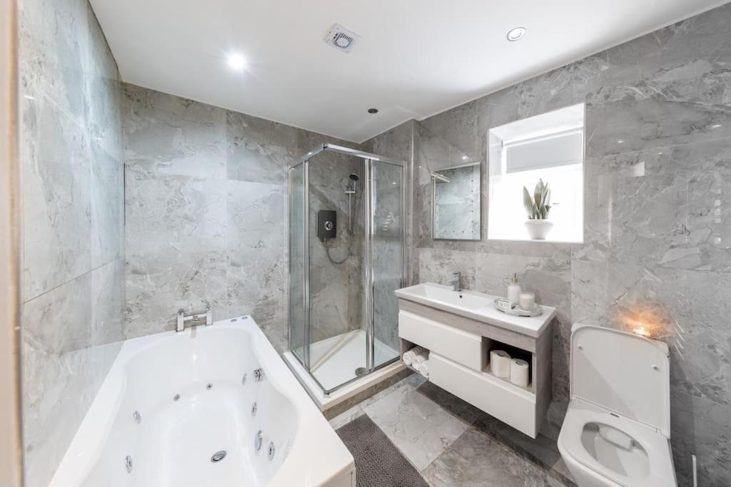 Luxury, Open Plan Apartment Bradford (West Yorkshire) Exterior foto